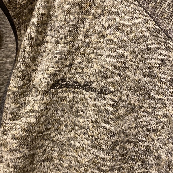 Eddie Bauer 1/4 zip fleece sweatshirt - Picture 2 of 5